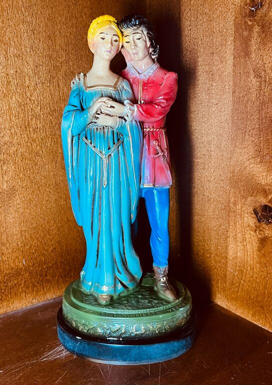 5404630 Scultura vintage faro