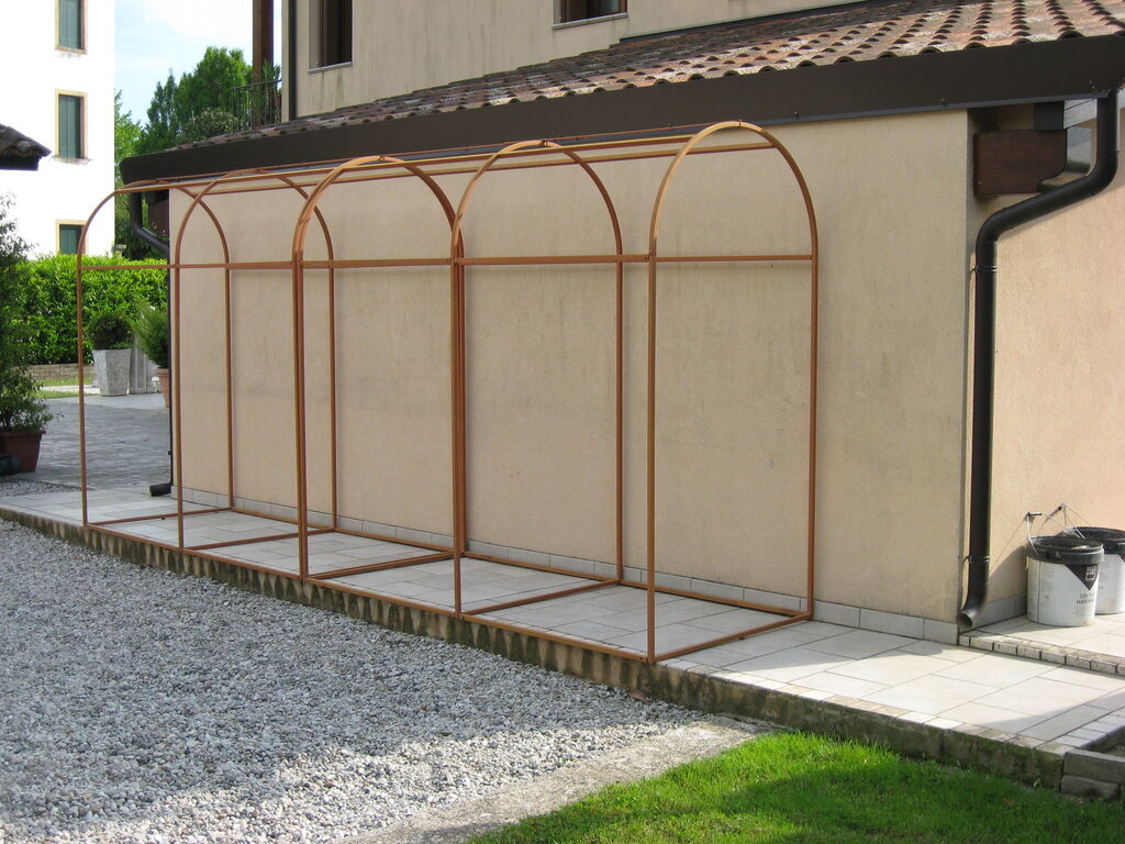 5351281 Serre per piante da giardino.