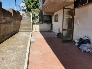 5371016  stabile mq300 Buono