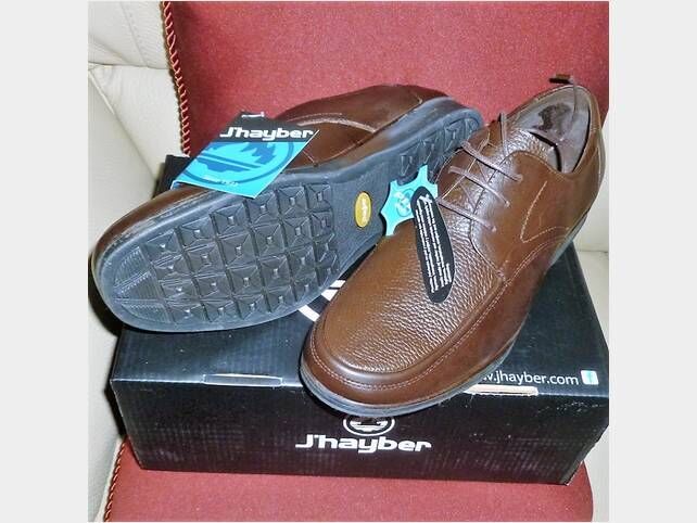 5407364 Stringata marrone uomo,  nuova,