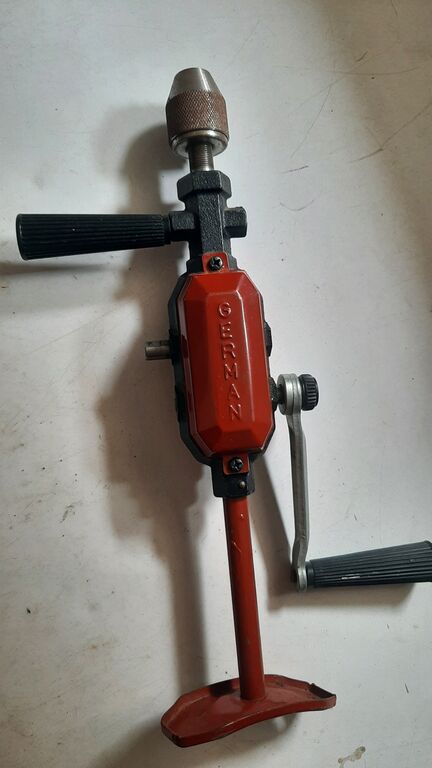 5376610 Trapano a mano