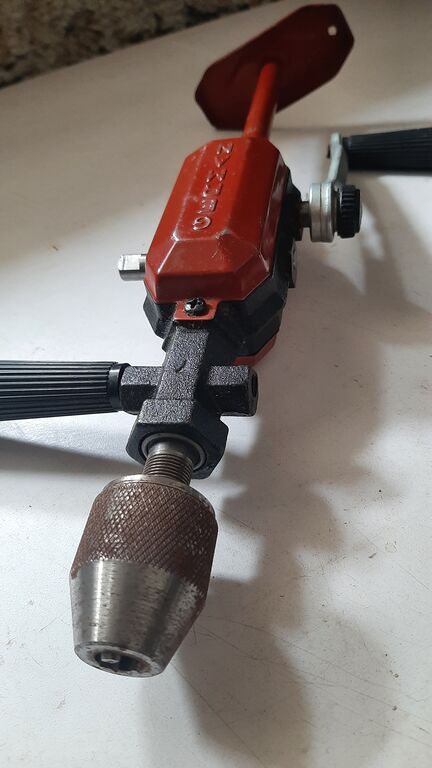 5376612 Trapano a mano