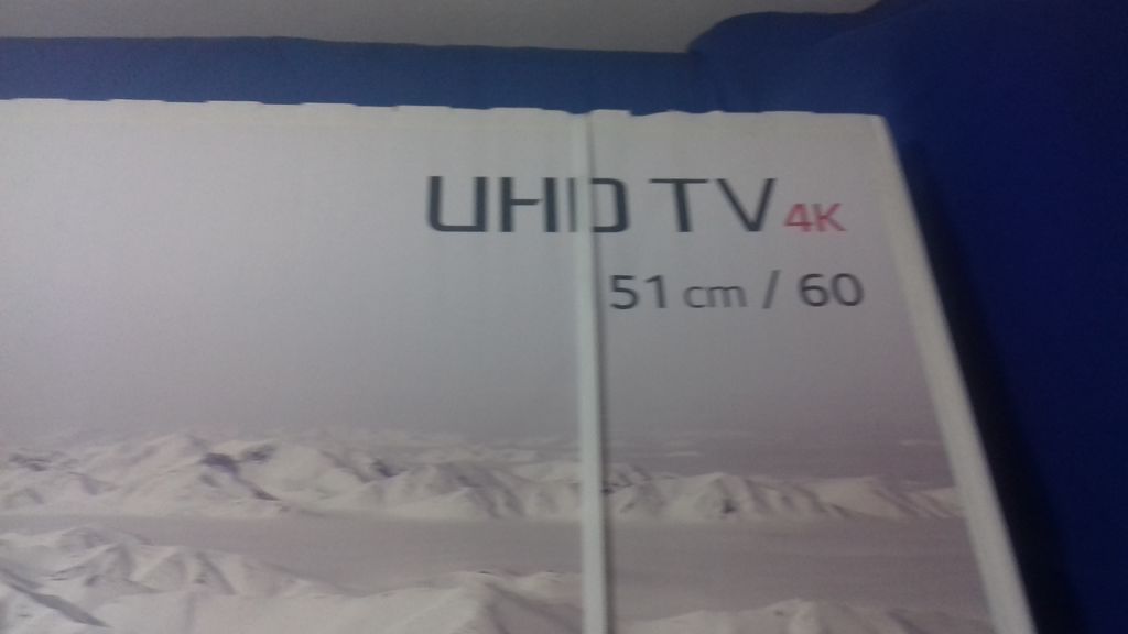 3742203 TV LG UHD 4K  60 POLLICI