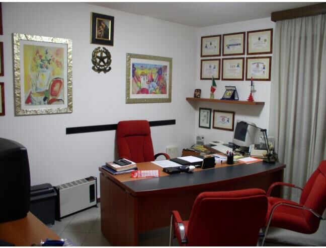 5349215  ufficio zona stazione mq235