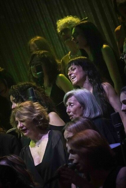 5372855 Unisciti a noi!