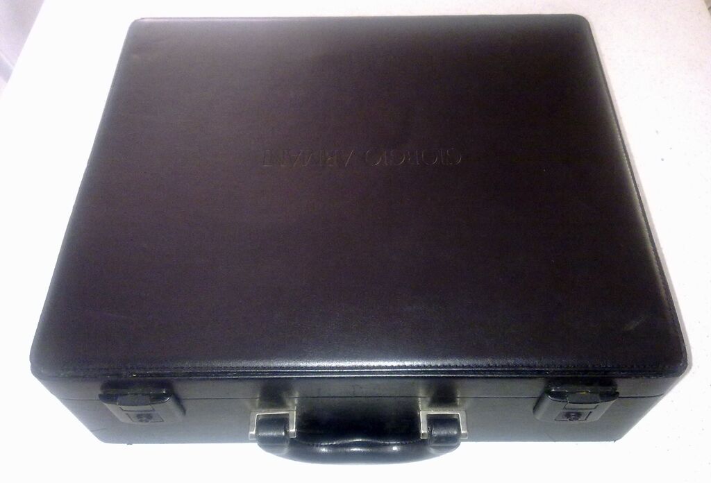 5383173 Valigetta armani in pelle misure