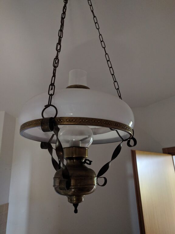 5382942 Vendo lampadario a neon da