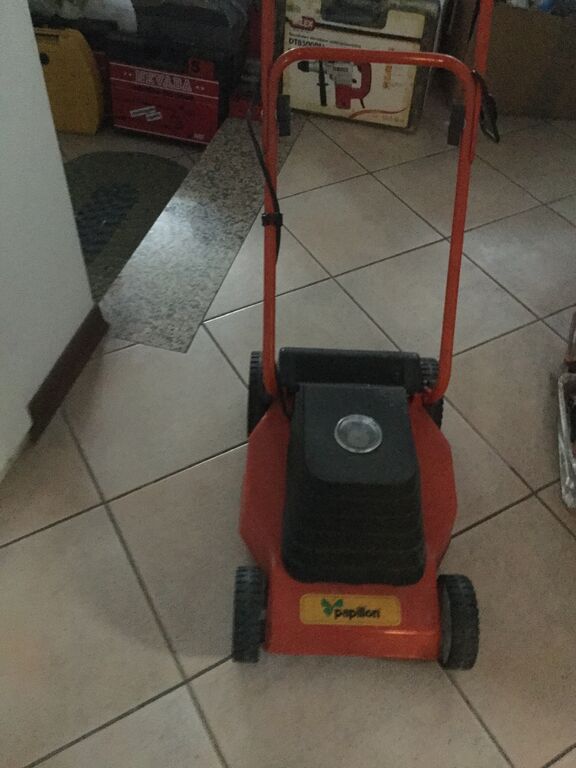 5376518 Vendo rasaerba elettrico nuovo