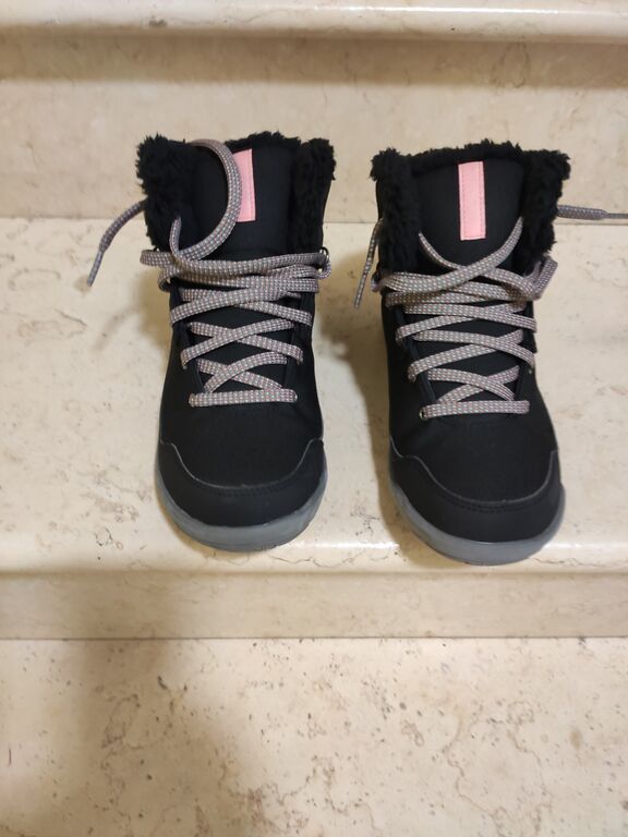 5390509 Vendo scarpe da trekking 