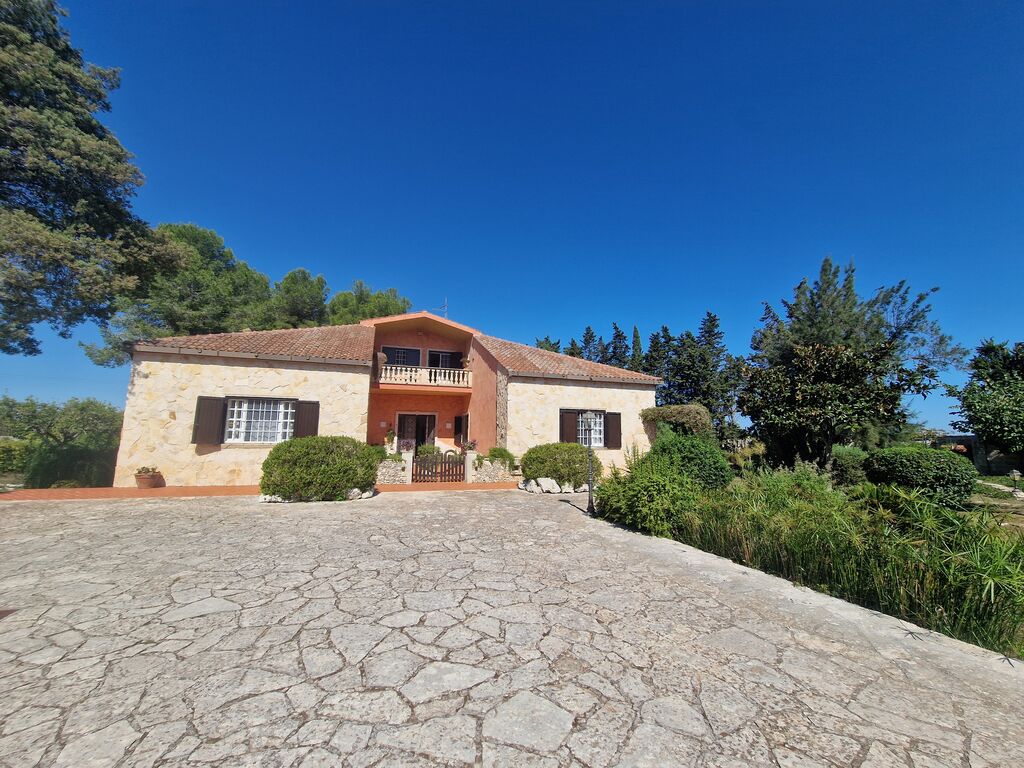 5402534  villa mq400 Ristrutturato