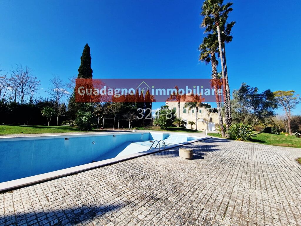 5402555  villa mq400 Finiture di pregio