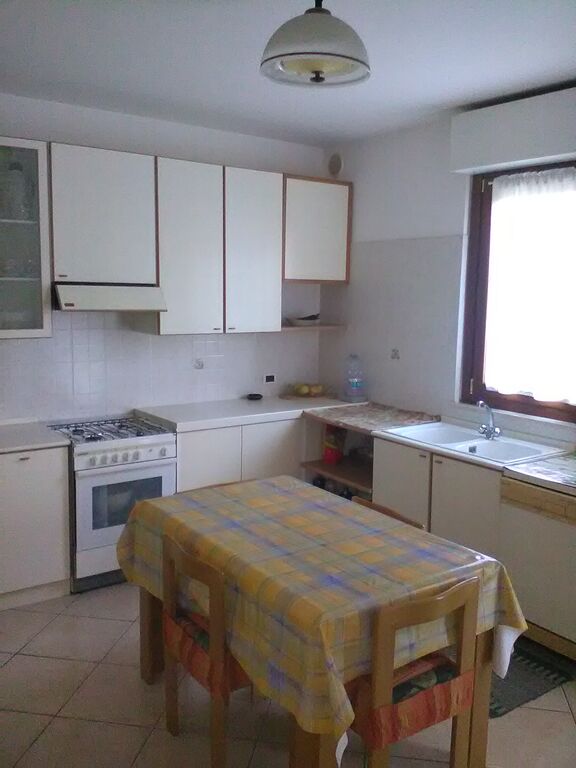 5397366  villa a schiera mq220 Buono