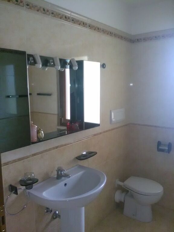 5397367  villa a schiera mq220 Buono