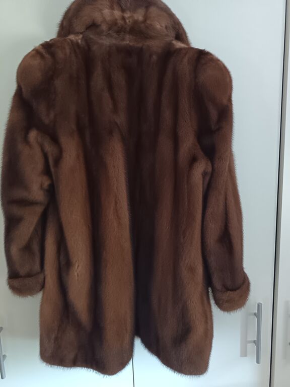 5402826 Visone iconico anni 80