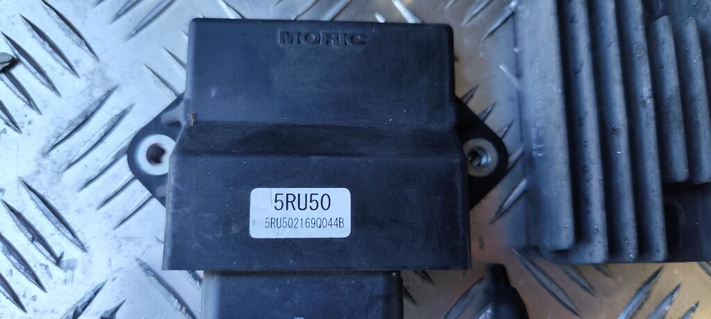 5405931 Yamaha majesty 400