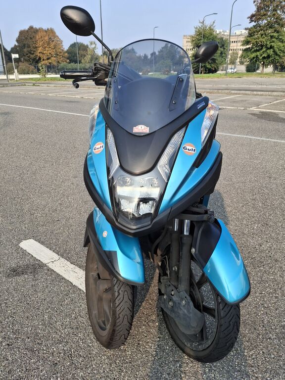 5405485  YAMAHA TRX Tricity