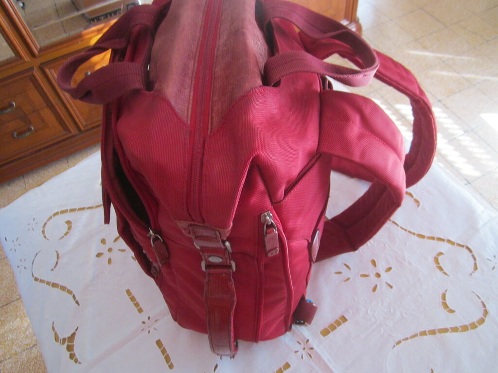 5402775 Zaino-piquadro-trasformabile a