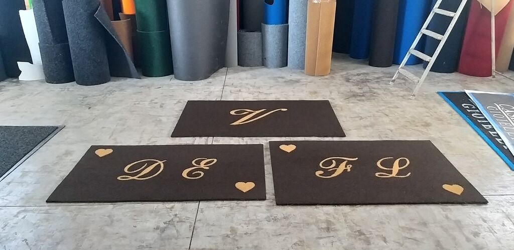 5348451 Zerbini e tappeti personalizzati